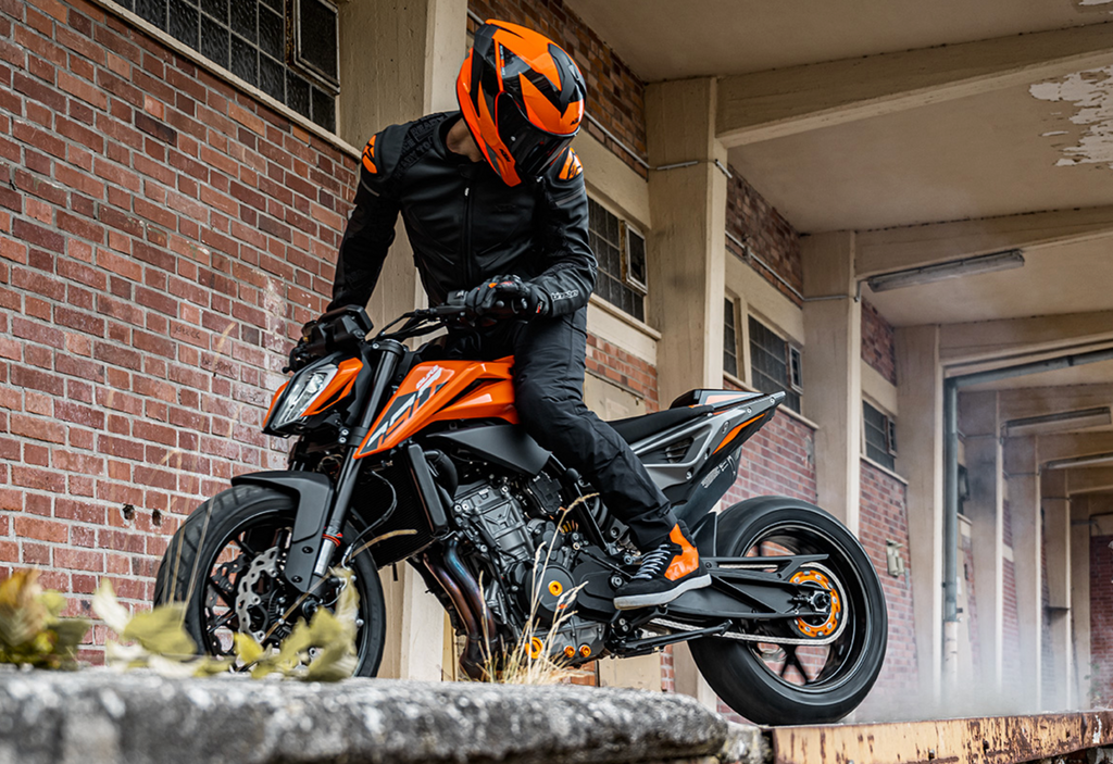 2024 KTM 790 Duke